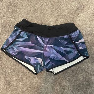 Lululemon Speed Up Shorts Purple & Black